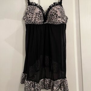vintage Leopard print black and white lace babydoll top/lingerie